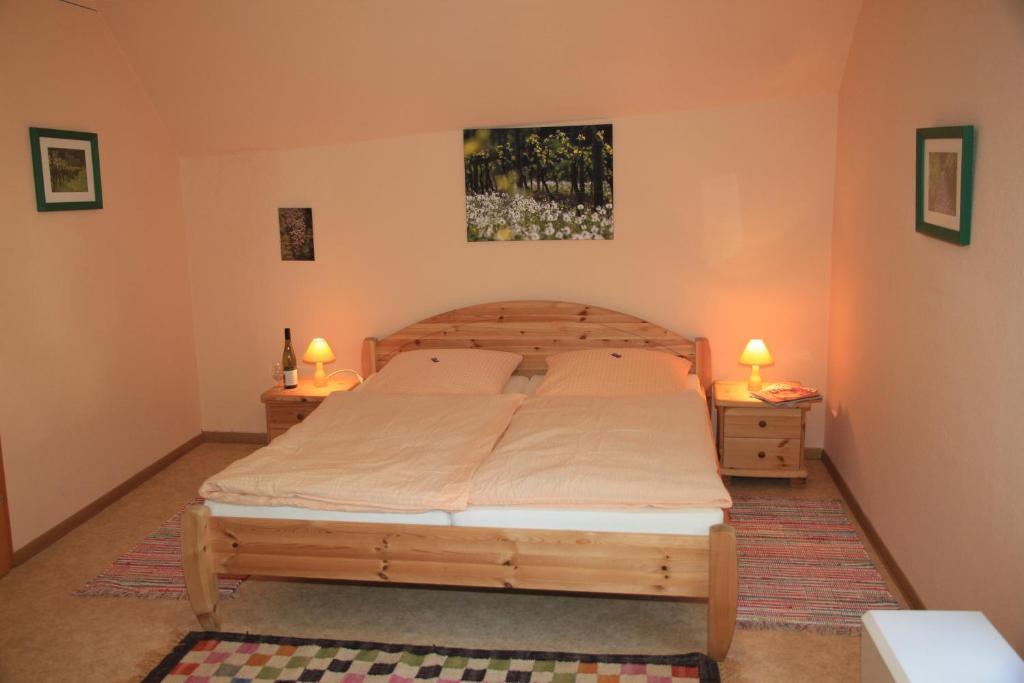 Hotel Ferienweingut Serwaziwein 2*